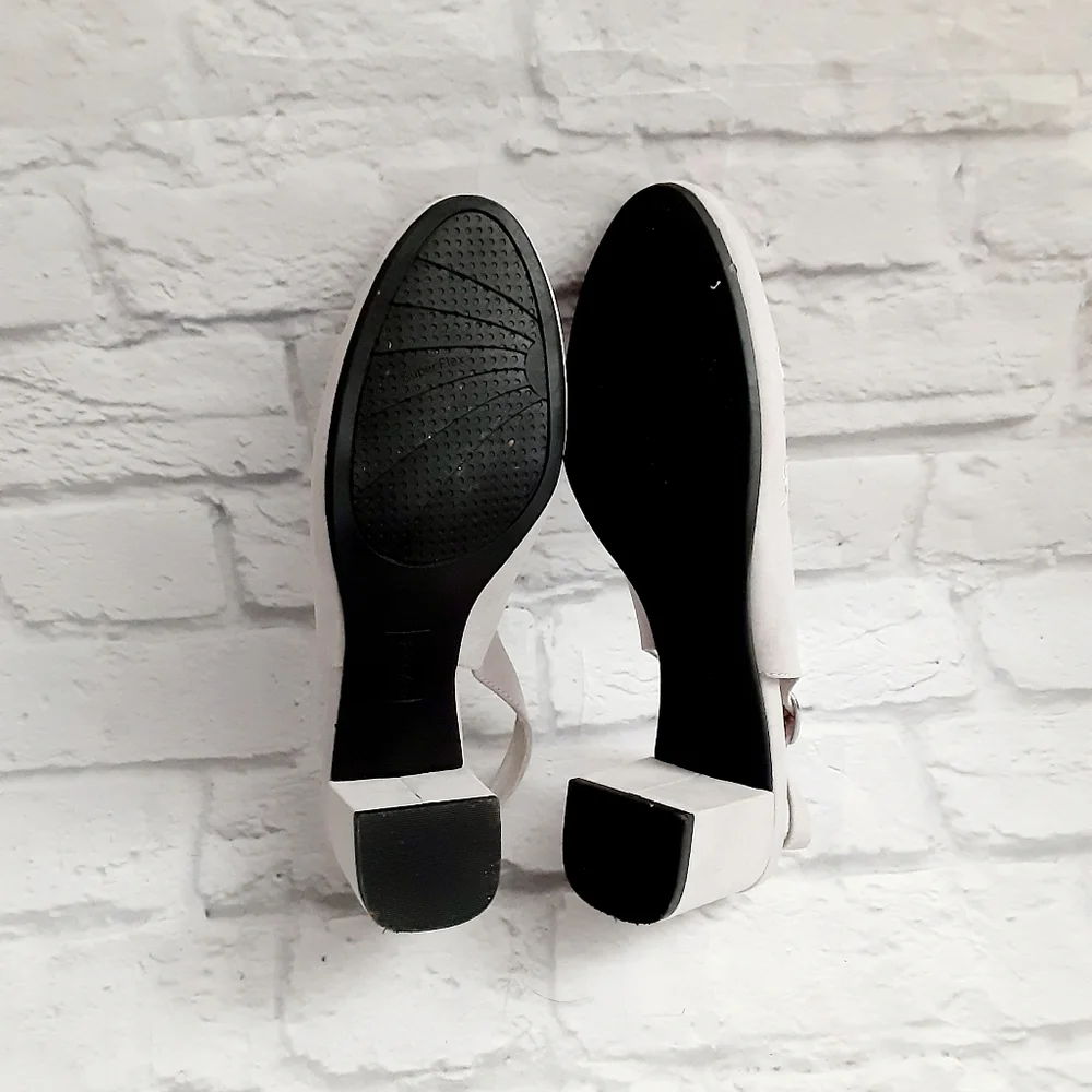 Easy Street Dainty  slingback embroidered